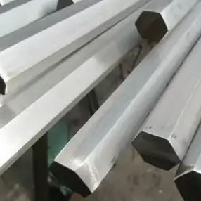 304L Paslanmaz Çelik Altıgen Çubuk 3mm Ultra Düşük Karbonlu Birlikte Verilen