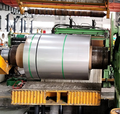Uzunluğu 1000mm-6000mm Paslanmaz Çelik Soğuk Rulo Bobin Kalınlığı 0.3mm-3.0mm İnşaat