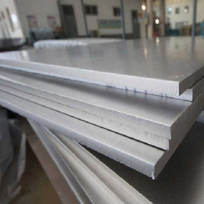 Tıbbi Cihazlar İçin 2B 8K Sıcak Haddelenmiş Paslanmaz Çelik Sac 2,5mm - 200mm Kumlama